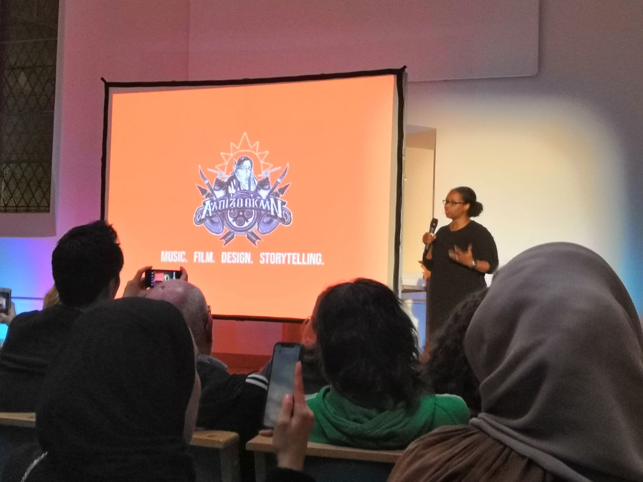 6.5 - Attending a Petcha Kutcha event...